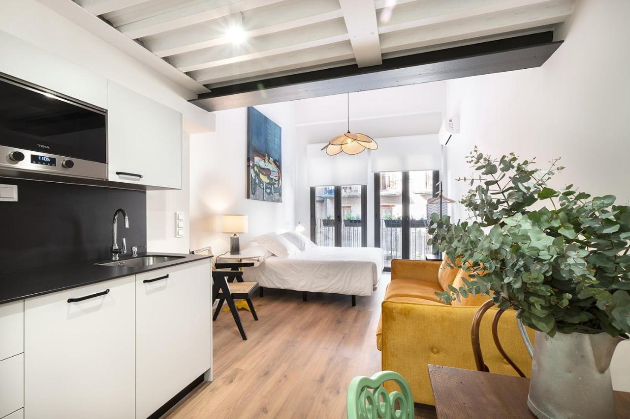 Okako Apartments Тудела Экстерьер фото