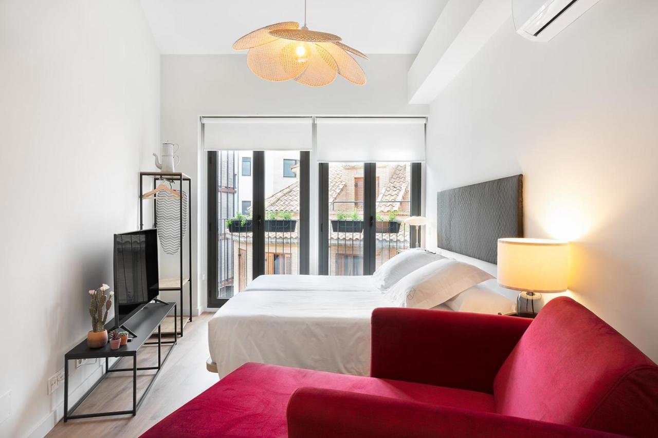 Okako Apartments Тудела Экстерьер фото